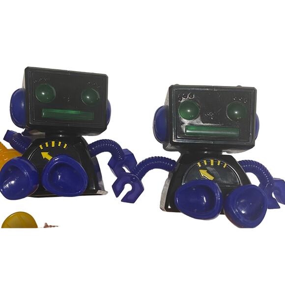 McDonald's Sega Toys 2002 Tiger Electronics Robo chi Baby Collectible Robot bot - Picture 6 of 6